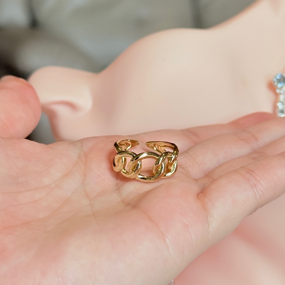 ⚜️ Trendy S925 Gold Chain Link Ring - Picture 3 of 11
